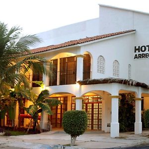 Hotel Arrecife Huatulco Plus